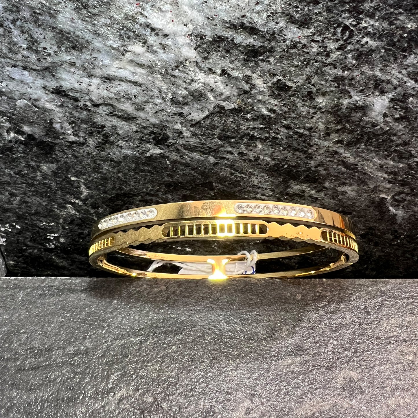 SZ400547 GOLD BRACELET