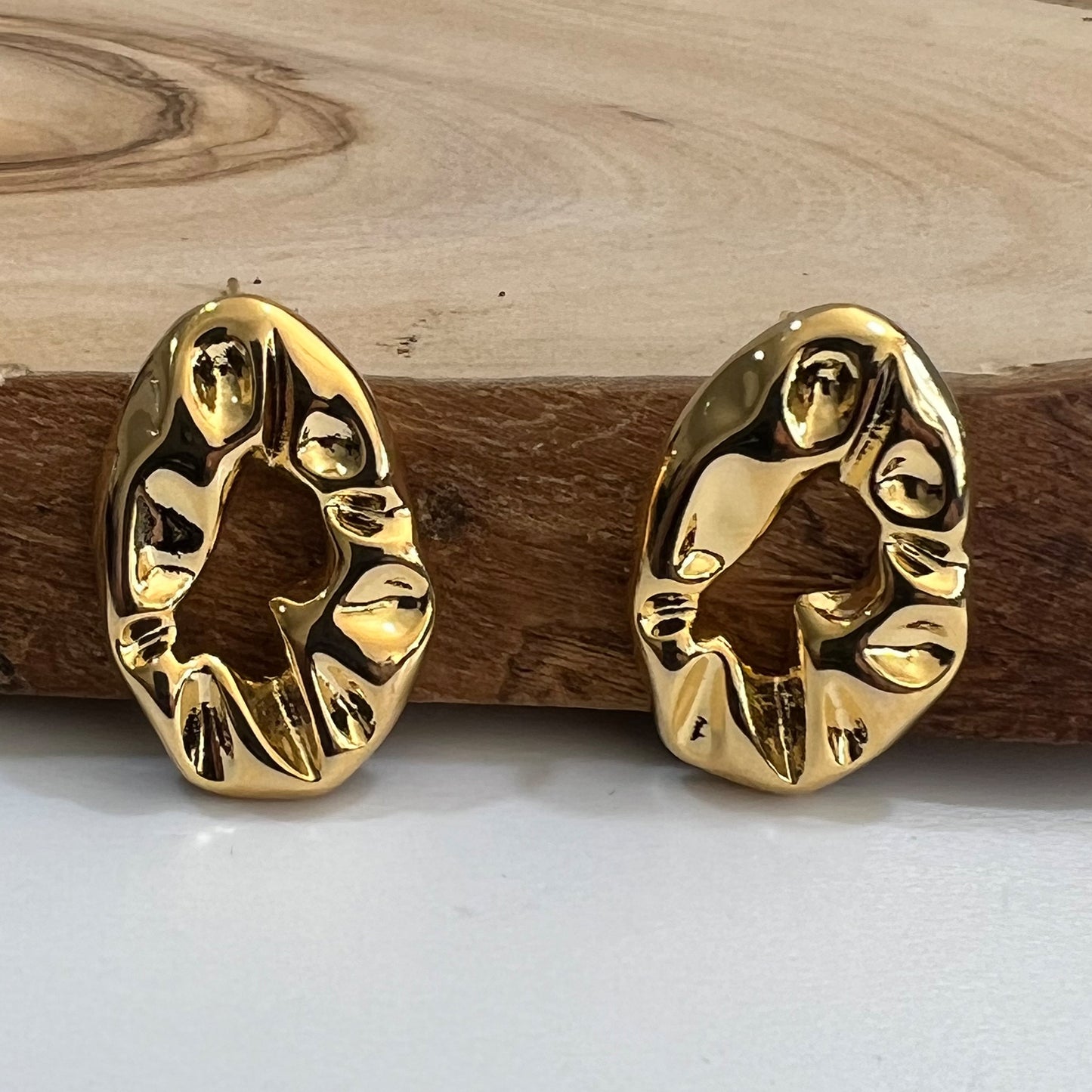 E17035 GOLD EARRINGS